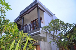 Shreya Guest House